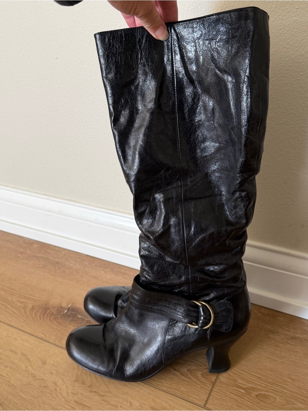 Miz mooz Audrey Black Leather Knee High Riding Boots Zip Buckle Size 11